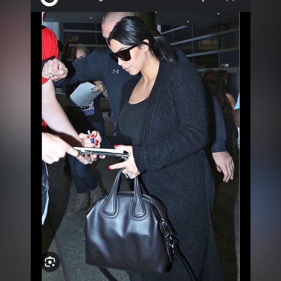 GIVENCHY
Red Calfskin Leather Micro Nightingale Bag - Picture 5 of 7